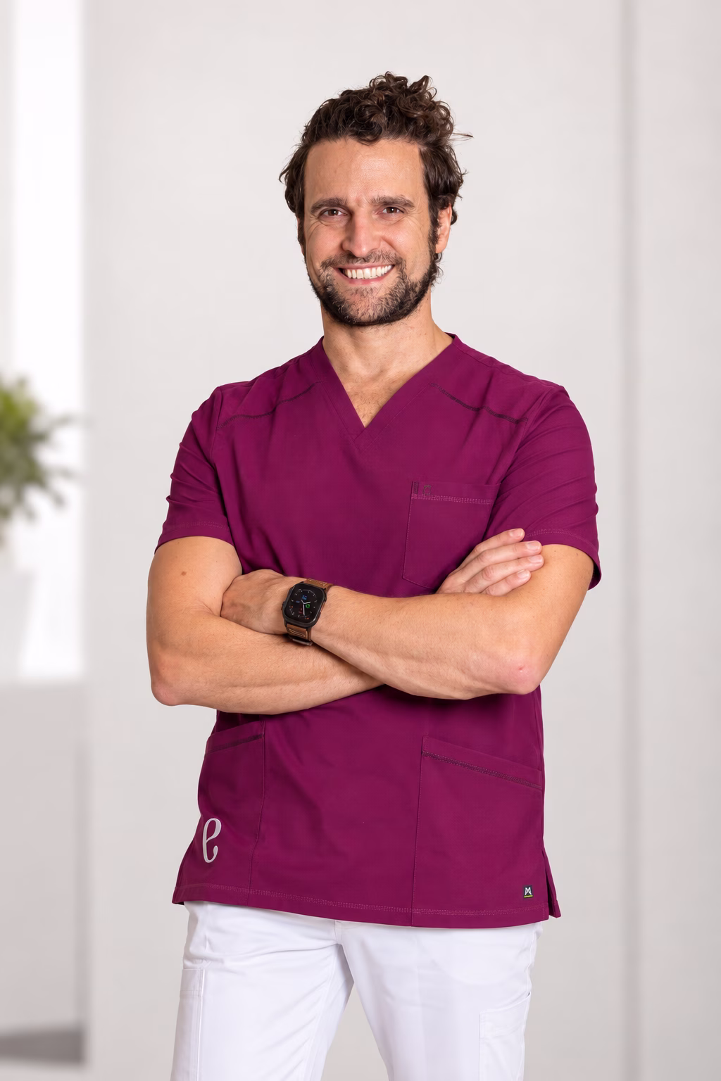 Dr. Efrem Gómez-Jabalera